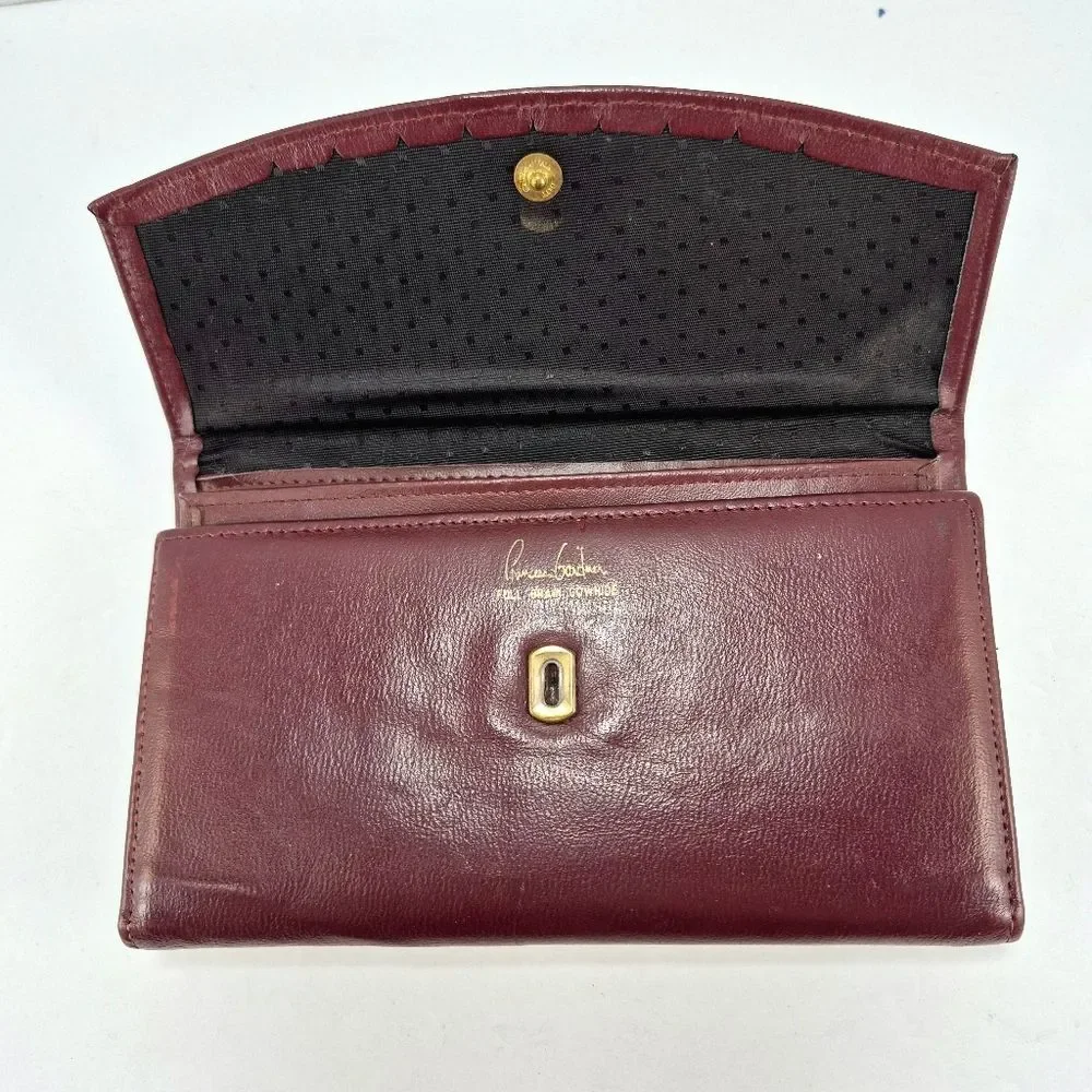 Vintage Full-Grain Cowhide Checkbook-Style Wallet With A Snap Closure.